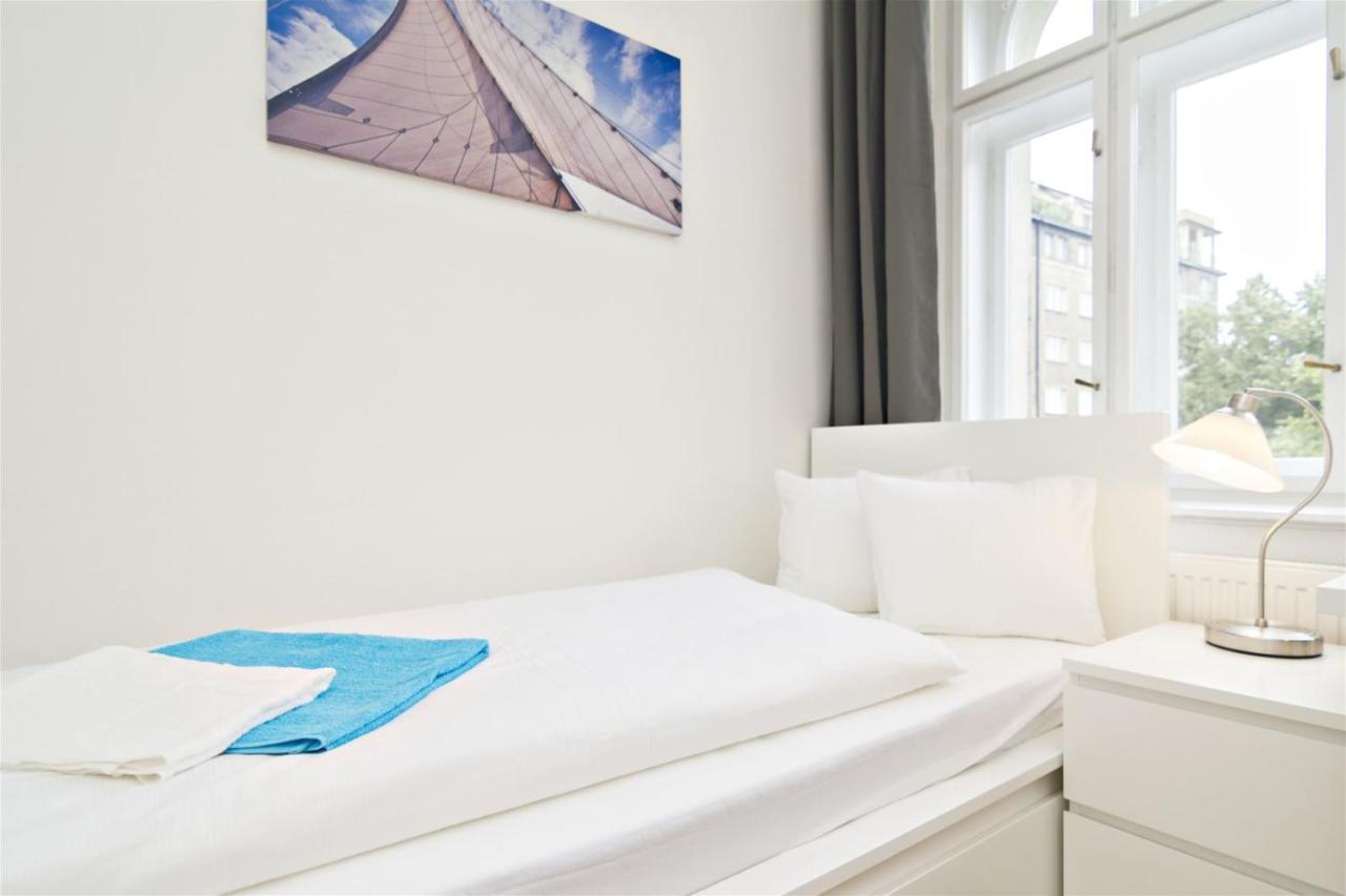Apartments With 2 Bathrooms- 5 Minutes From Old Town - 102 M2 Прага Экстерьер фото