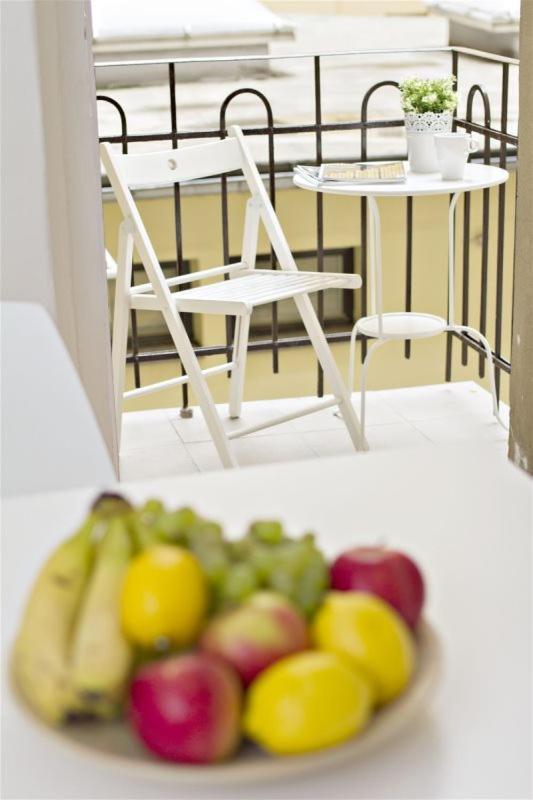 Apartments With 2 Bathrooms- 5 Minutes From Old Town - 102 M2 Прага Экстерьер фото