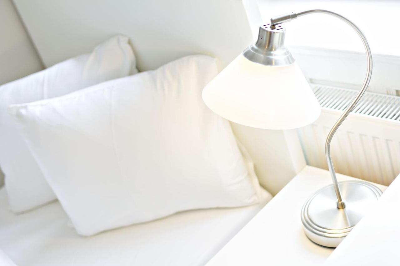 Apartments With 2 Bathrooms- 5 Minutes From Old Town - 102 M2 Прага Экстерьер фото